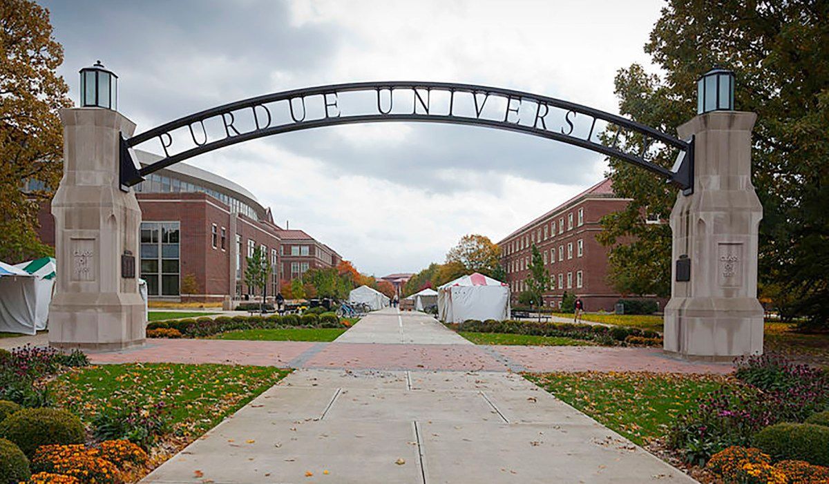 NRO's tweet photo. Purdue: ‘Avoid’ Words with ‘Man’ in Them https://t.co/JHBmM9Far6 via @KatTimpf https://t.co/m97qe6Gsxp