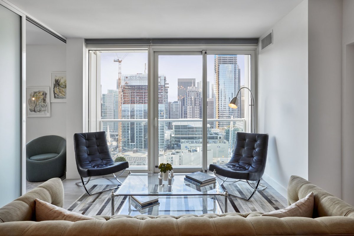 6_Degrees_Group's tweet photo. RT @rentjasper: Experience life above it all. The City awaits when you live at Jasper. #rentjasper #sanfrancisco #luxury #highrise #rinconhill #soma #sfrentals #theeastcut https://t.co/nAAhObvI6s https://t.co/kxwATtoFmM