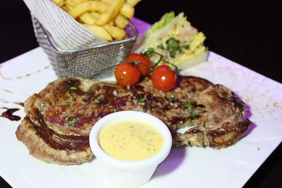 GoodhalalHalal's tweet photo. Un lieu incontournable à Paris!😍

Le Jumeyrah - Restaurant halal | Restaurant gastronomique à Paris | Un lieu romantique &amp; cosy 

#Halal #Sansalcool #paris #restaurant 

Plus d'infos, un avis ? --> https://t.co/Pt0z7VEqzv

#Goodhalal | Annuaire des restaurants halal en France https://t.co/MRvHVIDOK1