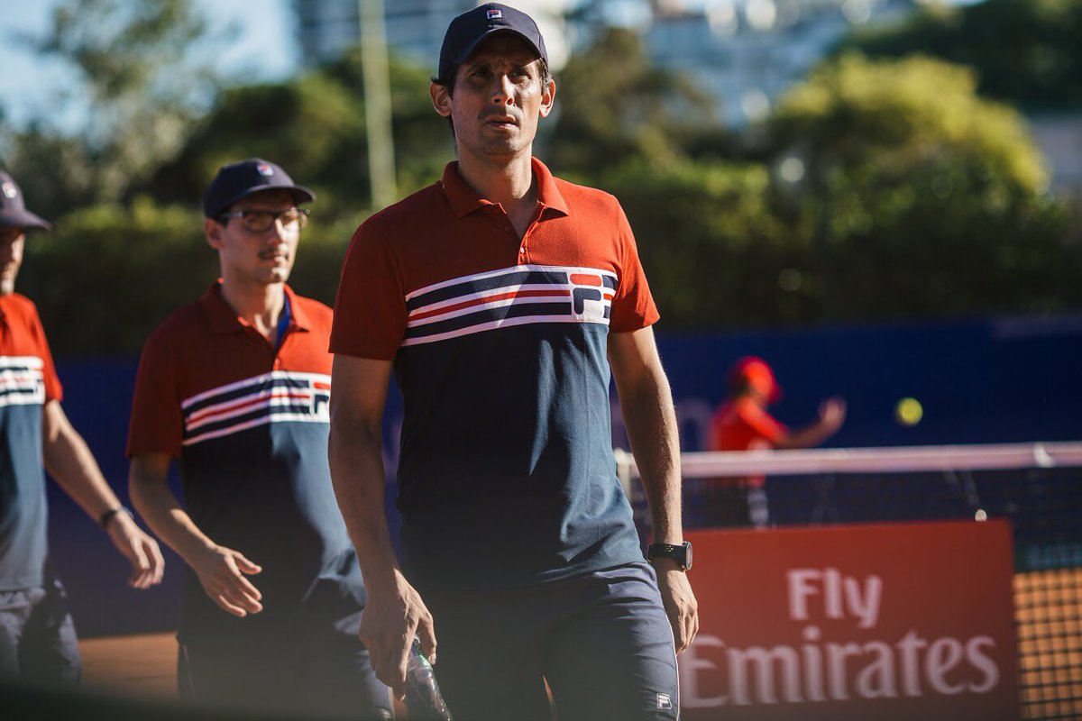 filaargentina's tweet photo. Para ellos, los ojos siempre en la pelota.
#FilaTennis #Jueces #JuezDeLinea #Lineman #Referee #Arbitro #ArgentinaOpen #ATPWorldTour #Tenis https://t.co/bSrmJutp75