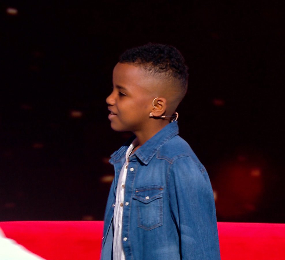 LittleBigStars's tweet photo. Amadou entre en piste ! #LittleBigStars https://t.co/niqmfpp0Ms