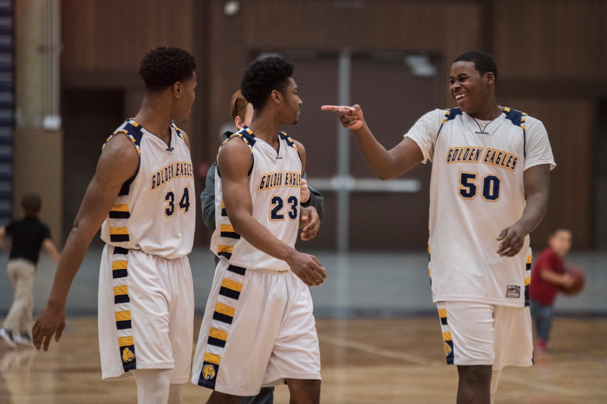RVC_Athletics's tweet photo. #RVCBasketball #PostGameFeels 🏀 https://t.co/iegN01TWQr