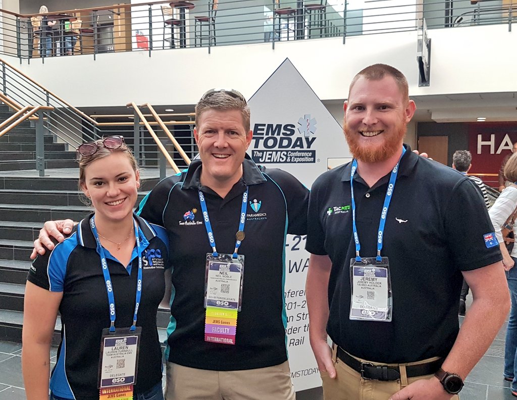 AustraliaEMS's tweet photo. Always good to bump into other Aussies at #EMSToday in the USA. Jeremy from @TacmedAus is here with us checking out this amazing conference. https://t.co/9jkPF2j77k