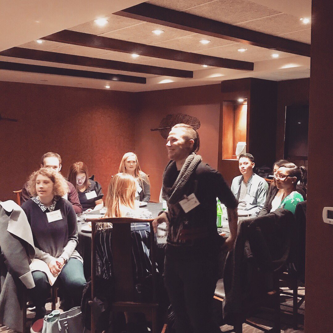 GGULaw's tweet photo. .@GGULaw @LawDeanAnt Niedwiecki welcomed admitted #LawStudents at a luncheon to learn more about #GGULaw’s unique Honors Lawyering Program! #GGUHLP

https://t.co/2ozeMR4Od2 https://t.co/ScituJSWra