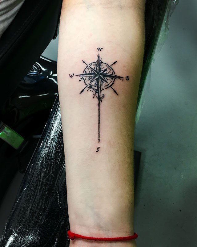 Pin by Patrick Breedveld on Tattoo  Wrist tattoos for guys Compass tattoo  forearm Small tattoos for guys