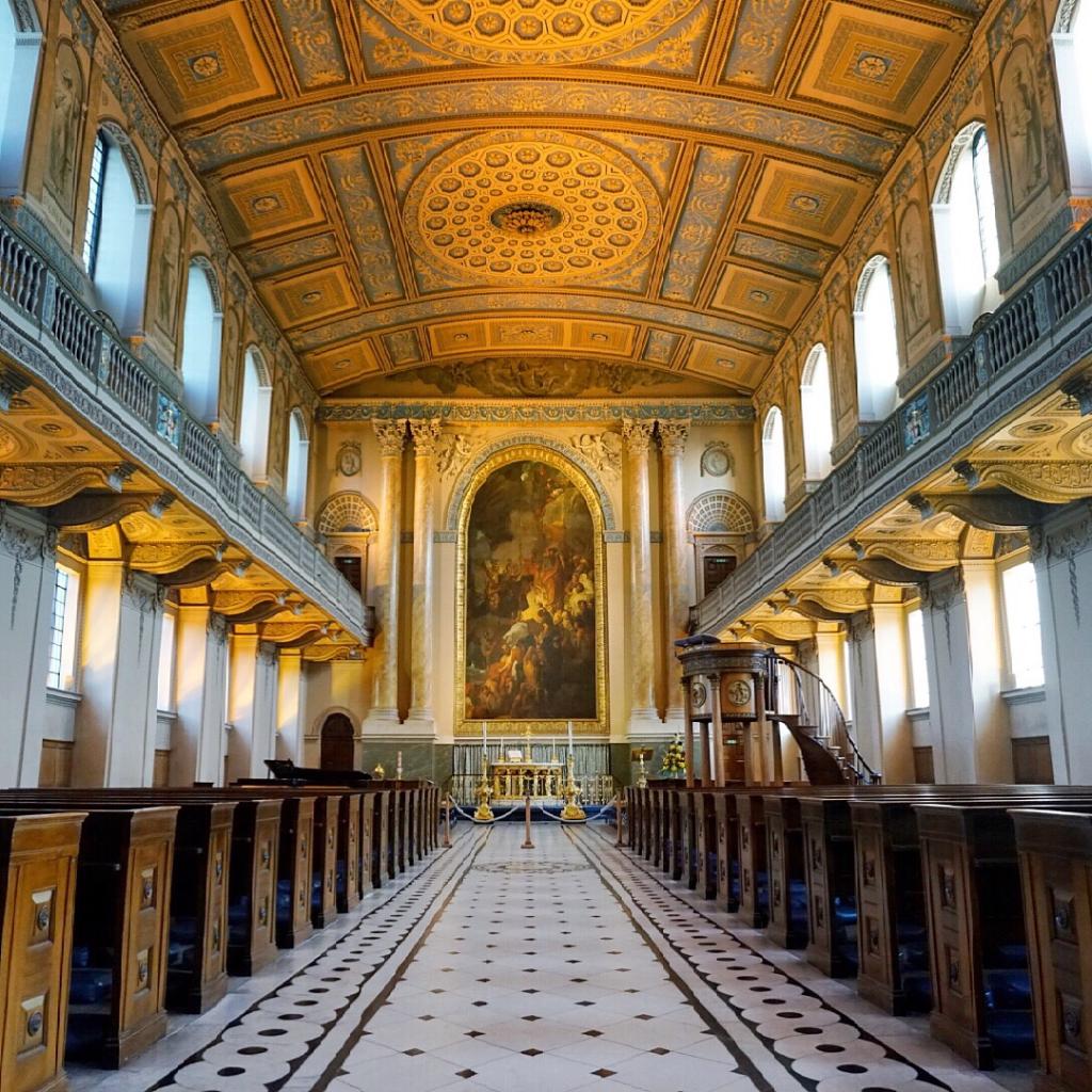 Across the pond for some gold and navy inspiration at the Royal Naval College. #WanderlustWednesday (": @ maxwadum on Instagram) https://t.co/IxSem5XCrS