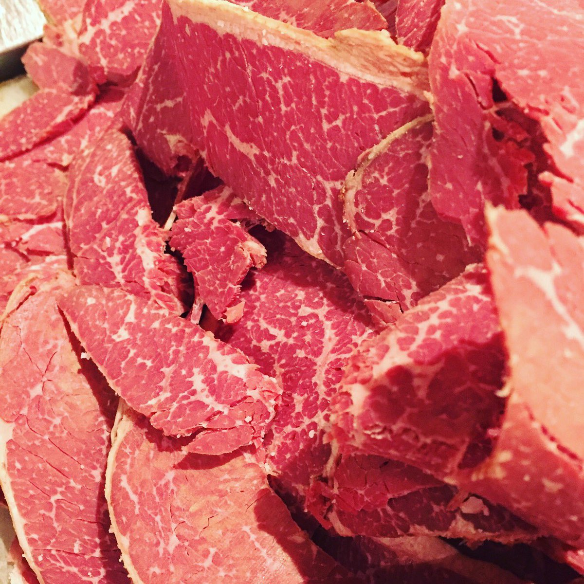 OcaSKB's tweet image. #PrepSecret working on the #CornedBeef dish we’ll be serving starting 3/1 #MayTheRoadRiseUpToMeatYou