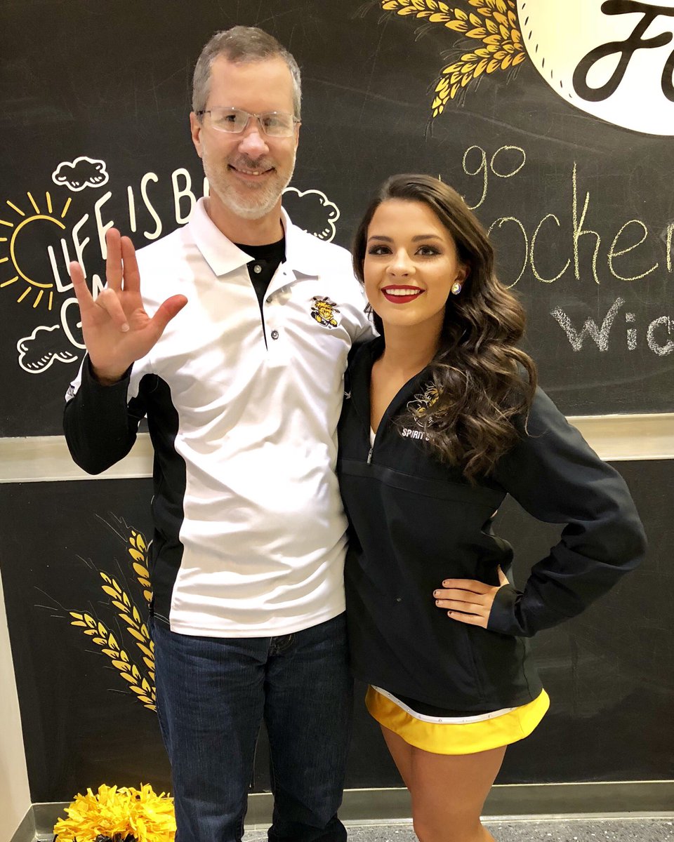 We got spirit! (Part 1 w/ <a href="/EmilyStybr/">emsty</a>) #watchus #goshockers