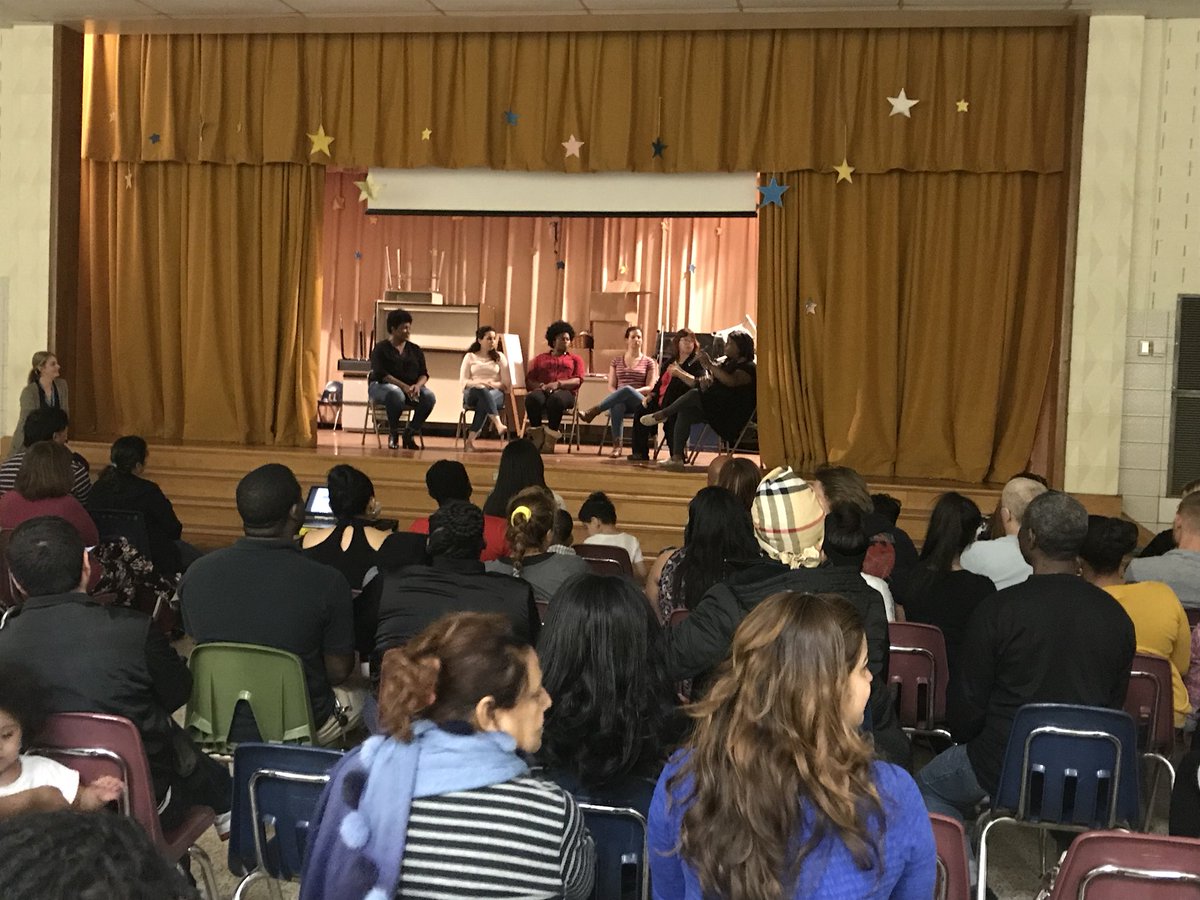 MrJnoonan's tweet photo. What better way to understand a circle incorporating restorative practices than to participate in one?! #SpotlightNight #FirstGrade https://t.co/FEXckRNknt