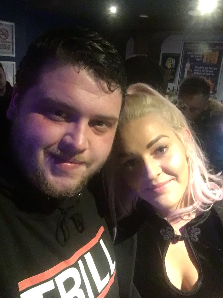 steven_yeah's tweet photo. Want too say a massive thankyou too @StephyNDUBZ for our jumpers for tonight’s show was lovely too meet you hope you continue doing what you doing :) xx #trill #LevelsTour #Clothing #tourmerch https://t.co/IMylRGRHwb
