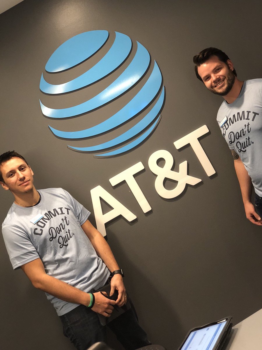 CompetitiveKev's tweet photo. Twin day at the Town Center! #CommitDontQuit #FunAtATT #FlaFighters @paul_woodbine @Nadine45724308 @jd9851 @JasonJj5839 @teamgrayT https://t.co/UwMLNl24FD