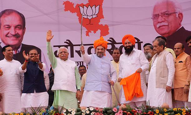 IndianCanadians's tweet photo. Haryana withdraws cases against Jat agitators to clear way for Amit Shah rally https://t.co/kCUDVrm6yn https://t.co/4jhZRjHGWw
