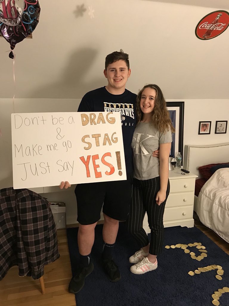 NHS_jr_prom2018's tweet photo. Erin will be Rolt’s queen at prom! https://t.co/UC1cLsIN5k