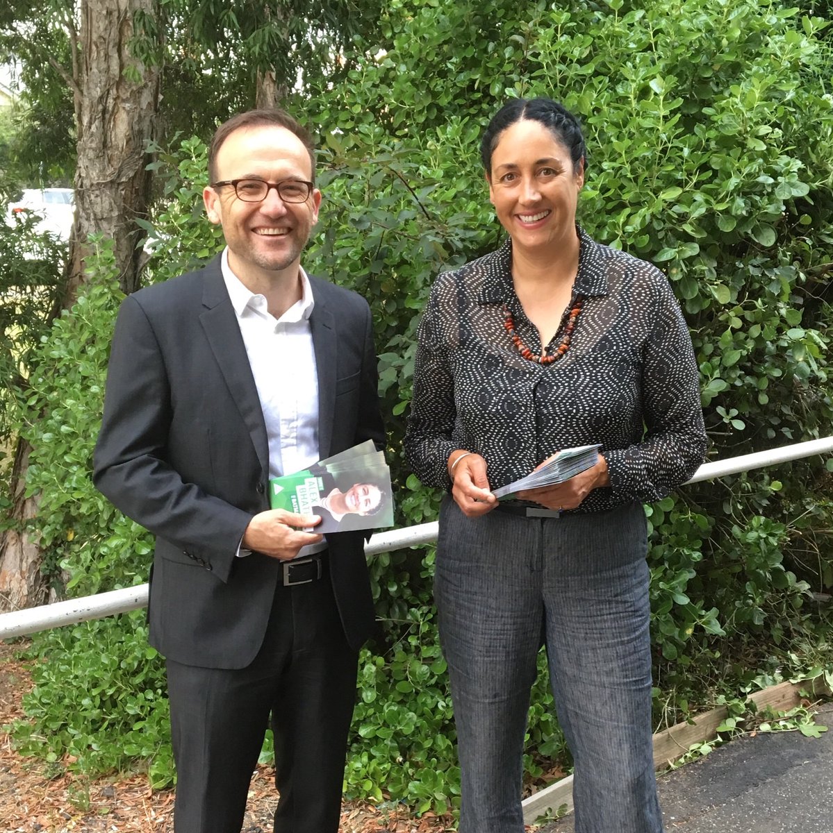 AdamBandt's tweet photo. A very warm reception from locals for Greens @alexbhathal at Thornbury train station this morning. Cory Bernardi is now getting involved &amp; desperately wants Labor to win, because he knows Alex &amp; Greens will vote to end offshore detention, #stopadani &amp; lift the level of Newstart. https://t.co/j5hZB5iNX4
