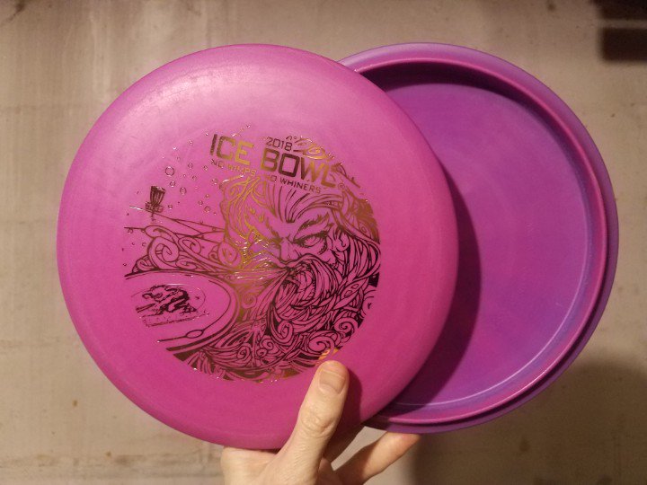 FairmontFlyers's tweet photo. The Fairmont Ice Bowl player packs have arrived! Great selection of discs with a great stamp all for a great cause! #InnovaDiscs #Destroyer #TeeBird #Roc #Aviar #Discraft #Buzzz https://t.co/hnG9OBUqc6