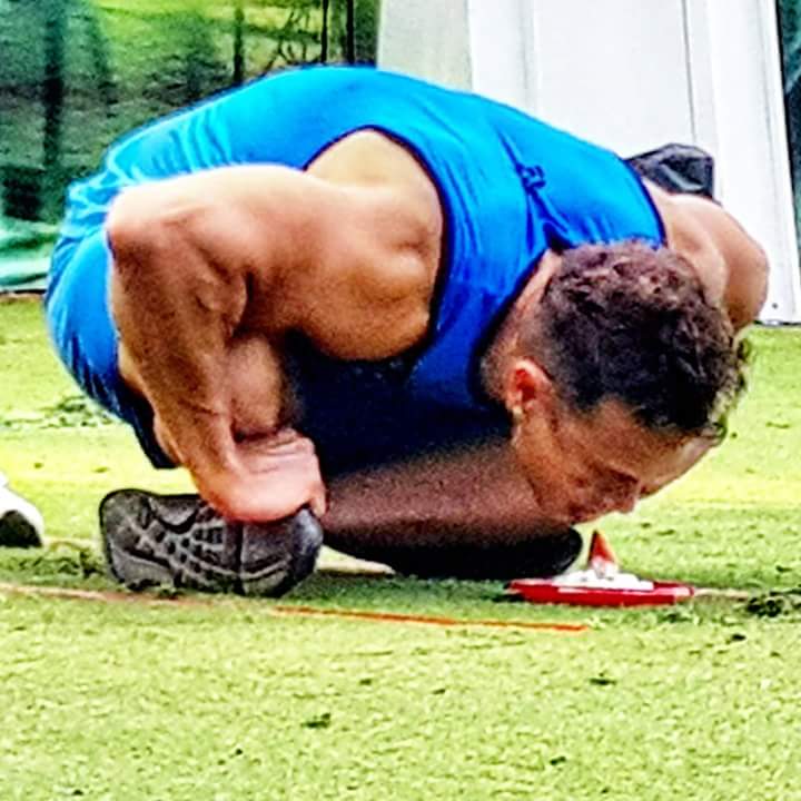 jossitacr15's tweet photo. @marioirivarren  @Hugo87garcia miren chicos una nueva técnica, tal vez esta sí la logren. Saludos desde CR 😗💪🇨🇷 https://t.co/Zo87xvfQwg