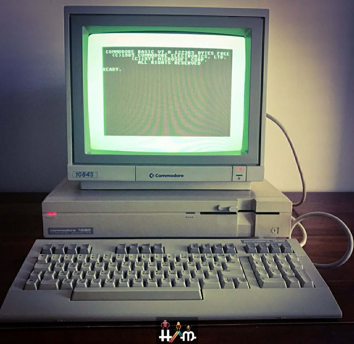 amigagamesgroup's tweet image. My precious and beloved Commodore 128D!

#commodore #128D #noteasytosee