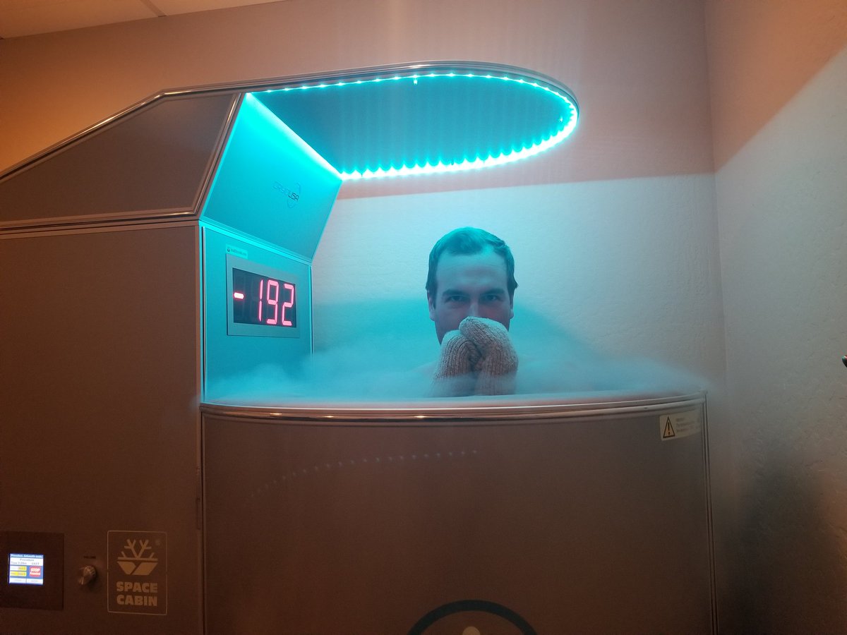 SWCryotherapy's tweet photo. Former punter for Northwestern @HunterNiswander getting his freeze on while training for NFL combine. #wbc #cryotherapy #nflcombine2018 #northwestern #freezeme https://t.co/aH5WxzLtvr