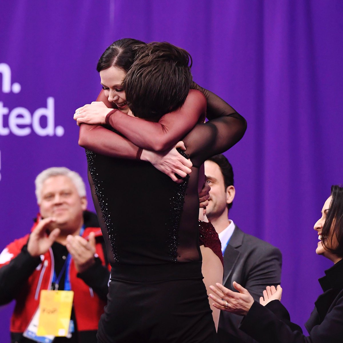 No better feeling than representing Canada and realizing Olympic dreams. Incredibly grateful to have such amazing fans #BeTheCheer for us every step of the way 🇨🇦❤️

#Partner #VirtueMoir #XX