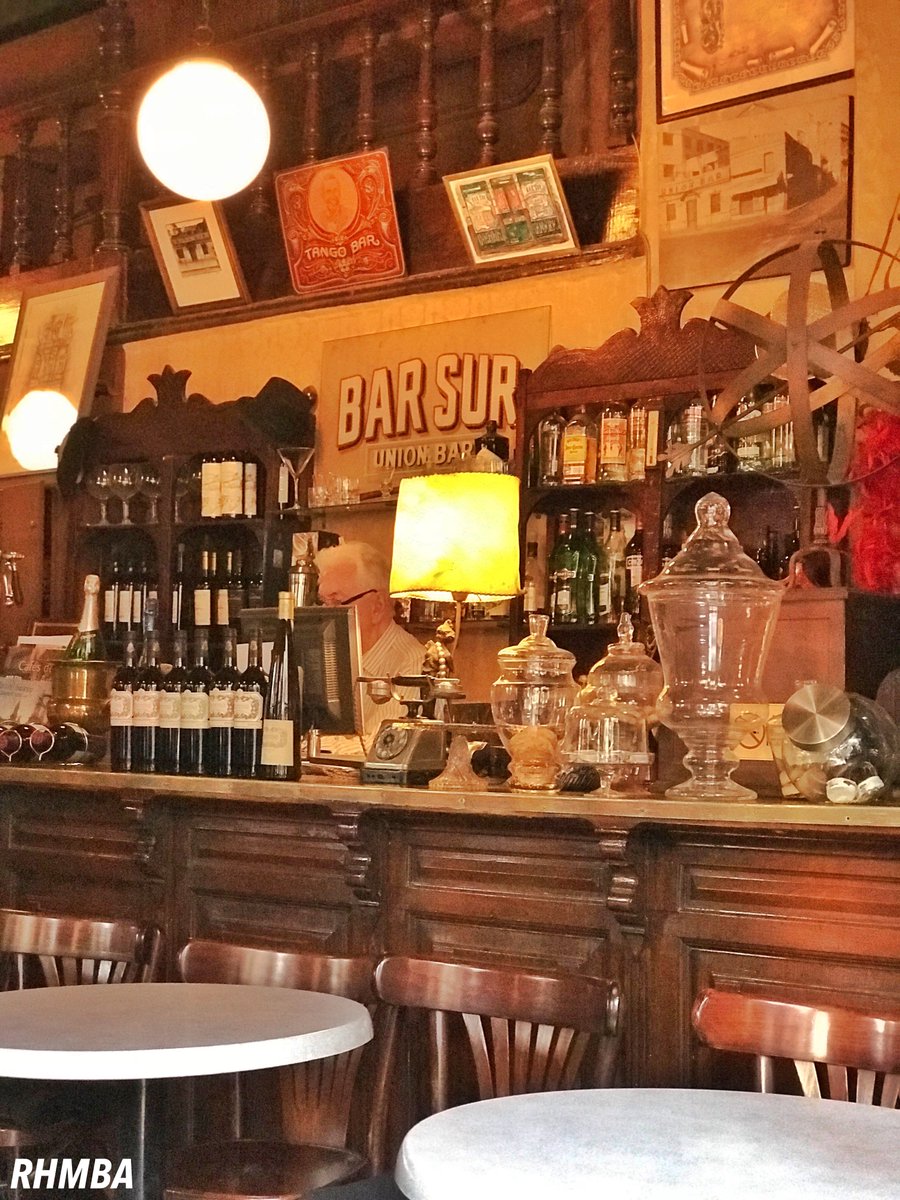 RHMBA's tweet image. Cualquier momento es ideal para un cortado en #BuenosAires ☕️❤️ bit.ly/2GyPrO3 #Turismo #CABA