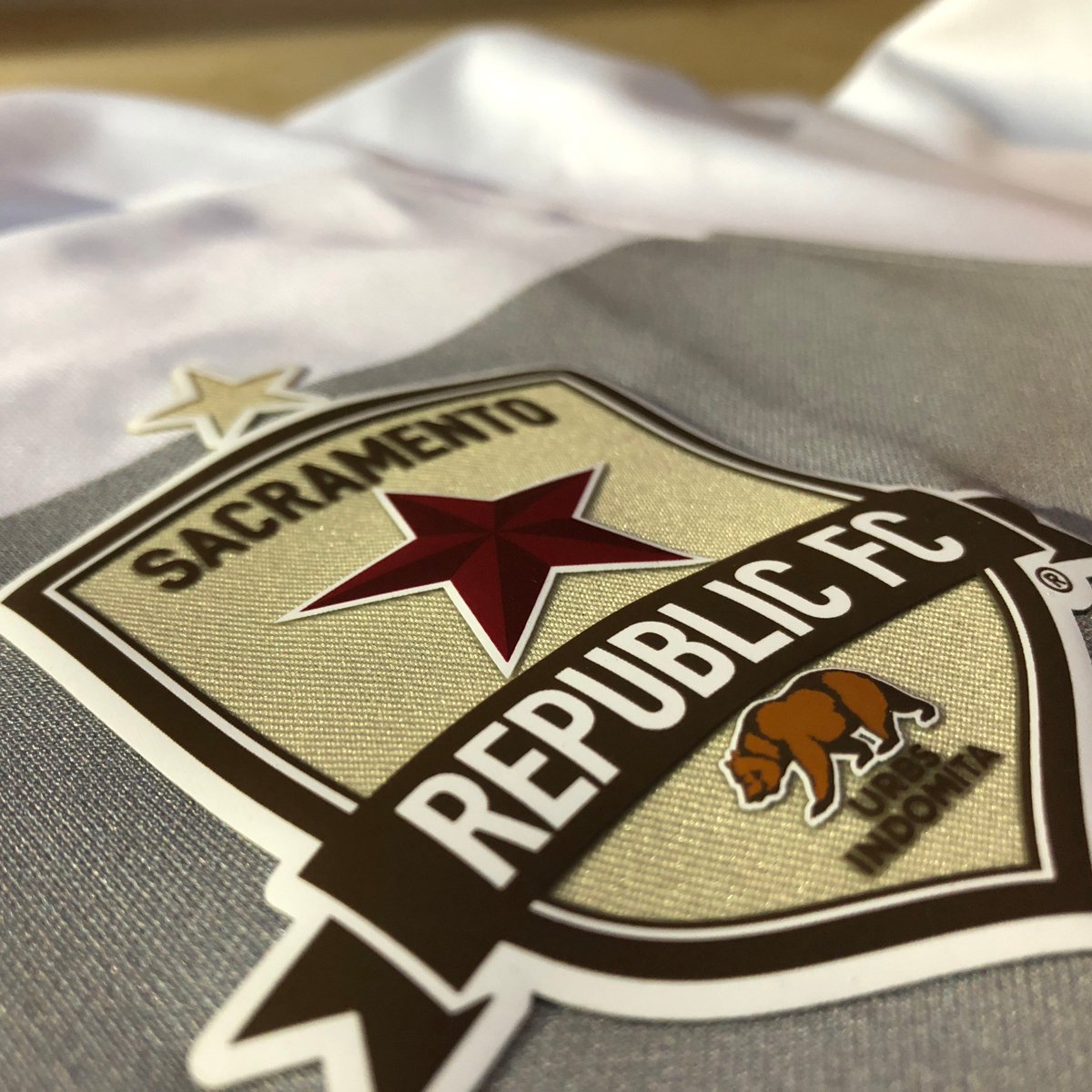 SacRepublicFC's tweet photo. Just another little tease. Because we love you 😘

Dropping 2.22
#2018SRFCAwayJersey https://t.co/yohp593aXS