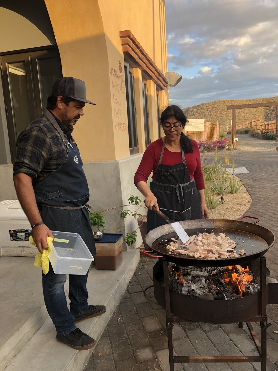 PalmOrchard's tweet photo. Paella night! https://t.co/s6udhQQ7Km