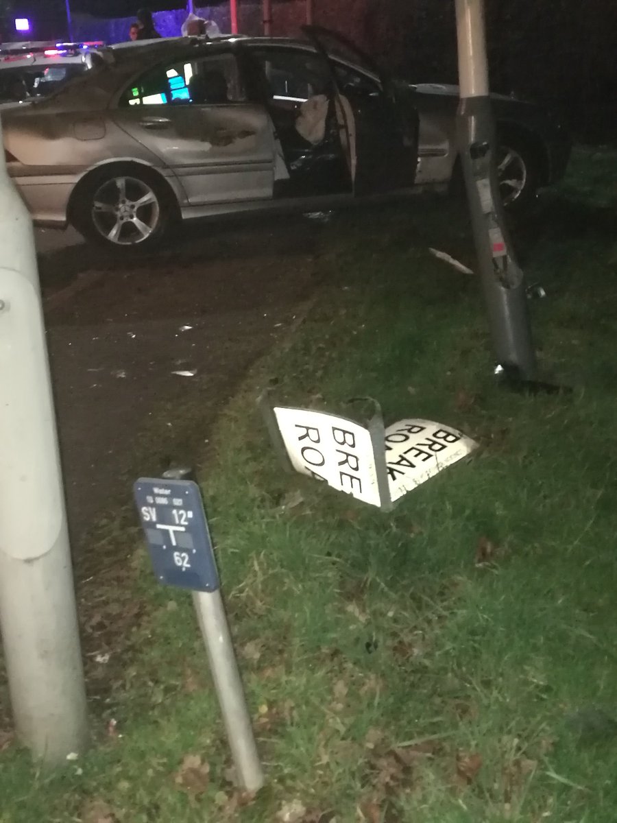 MPSHillingdon's tweet photo. Male arrested for drink drive after demolishing several street signs and lights. Along with his vehicle!
#XHERT3 #isitworthit!? https://t.co/ES1W7zLXIQ