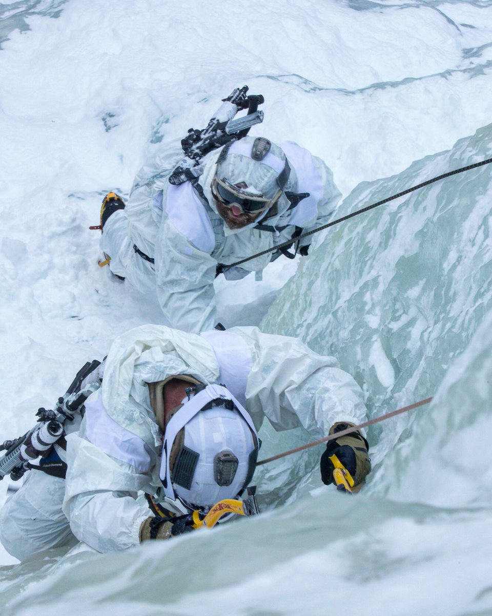 specopschannel's tweet photo. What’s your coldest Military experience? /// 📸: #TrainingCell on @sofreptv https://t.co/ybt8EdvMhP