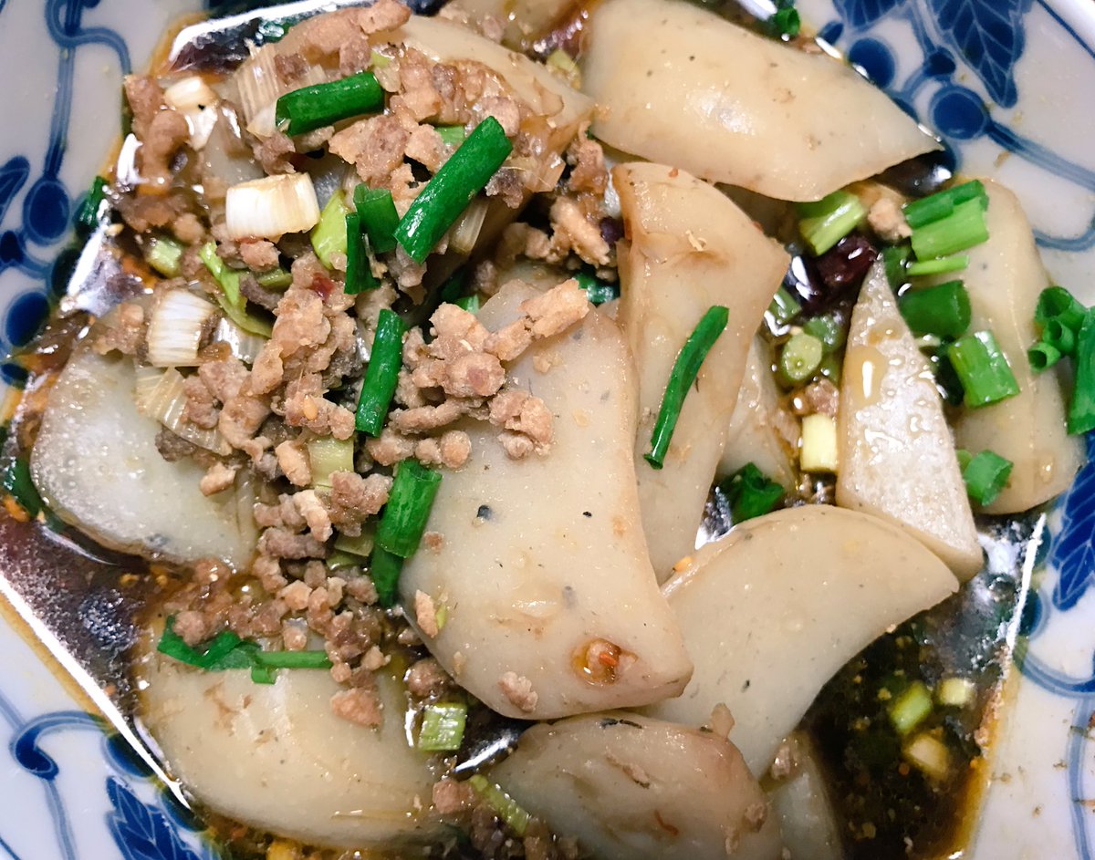 Coco美漢方 田中 友也 ごほうび漢方 絶賛発売 On Twitter こんにゃくは食物繊維 カルシウムが豊富で 胃のほうき 腸の砂おろし と呼ばれ 解毒の春 のデトックスフードにはもってこいです 春はストレスが多く 腸の働きも鈍りがちです 便秘や肌荒れ 体重