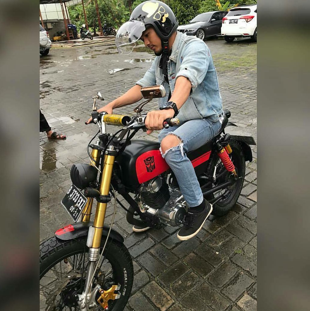 Merapat sekarang <a href="/TRANSTV_CORP/">TRANS TV</a> <a href="/IZANATIC/">FAUZAN NASRUL FC!</a> <a href="/ozan_putra/">Fauzan Nasrul</a>