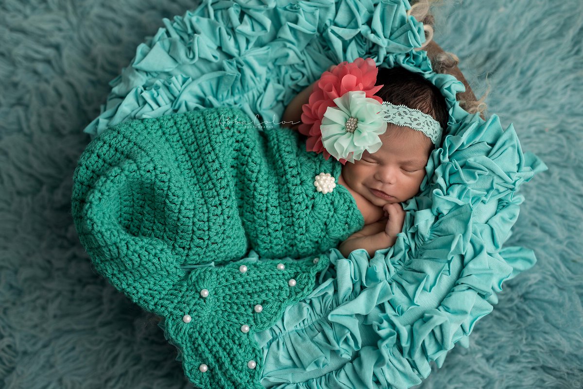 abbacolorphoto's tweet photo. #mermaidvibes and #smiles so adorable! <3 https://t.co/c31RqweUoD