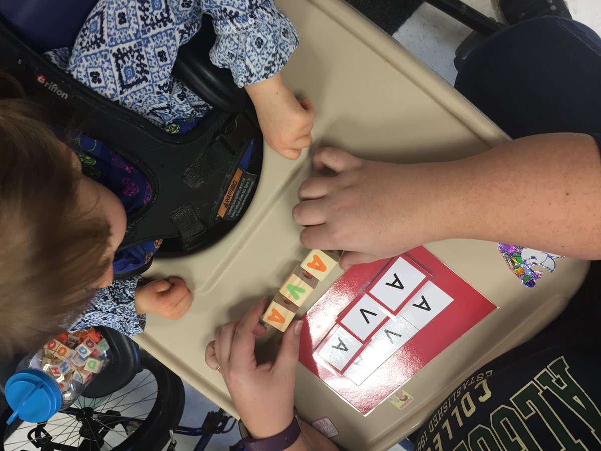 DeborahRCox's tweet image. A glimpse at what we worked on today.  #functionalliteracy #listeningskills #attention.  Pure joy!  #ocsb #lukocsb