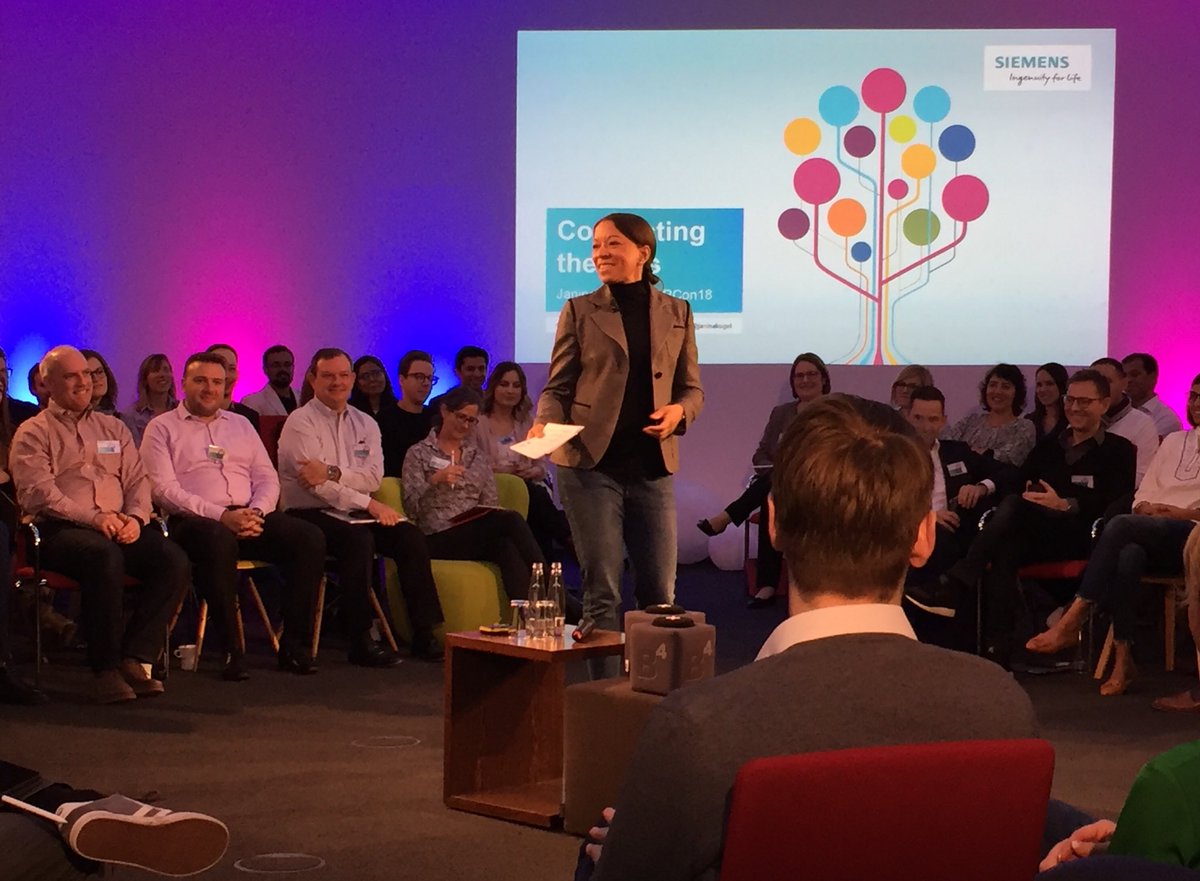 Siemens' HR Conference 2018 is kicking off w/ @janinakugel. Follow #HRCon18 to take a look behind the scenes: #HR colleagues are sharing insights on #culture #ai #diversity #inclusion #futureofwork. And we're honouring outstanding projects #HRaward. Go #futuremakers!
