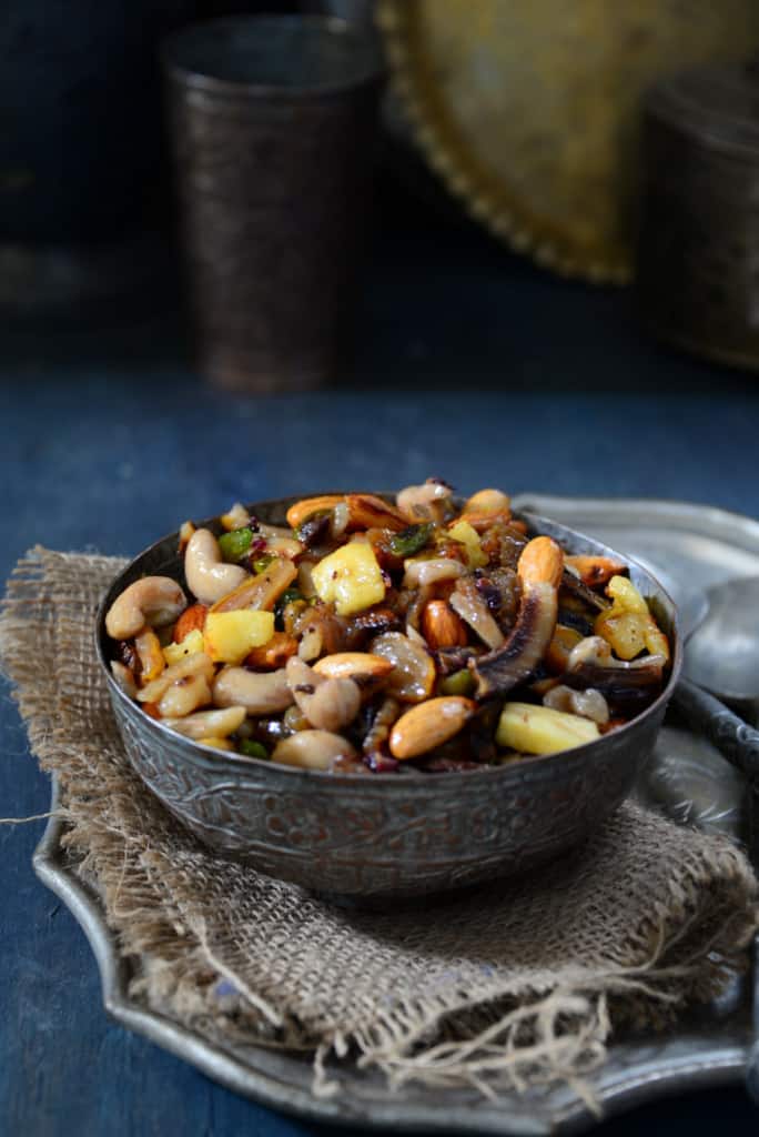 rekhanshu78's tweet photo. #Kashmiri #Shufta -a traditional Kashmiri recipe. It is a rich recipe made with dry fruits, spices and sugar. Kashmiri Shufta is usually made for festivals and weddings.
#delicious
#Foodie
#traditional
#desserts
#yummy https://t.co/LGdhn58AwQ
