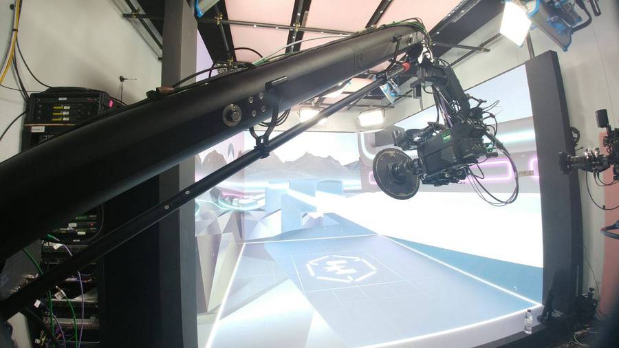 vizrt's tweet photo. ❄Winter Games❄ #BehindtheScenes @Eurosport. @stYpe's tracking systems send data to #VizVirtualStudio. This data is applied to virtual cameras in #VizEngine which creates virtual sets and #AugmentedReality graphics that move naturally in the studio.
https://t.co/v7Cmygp8KJ https://t.co/TRIPWIK7ak
