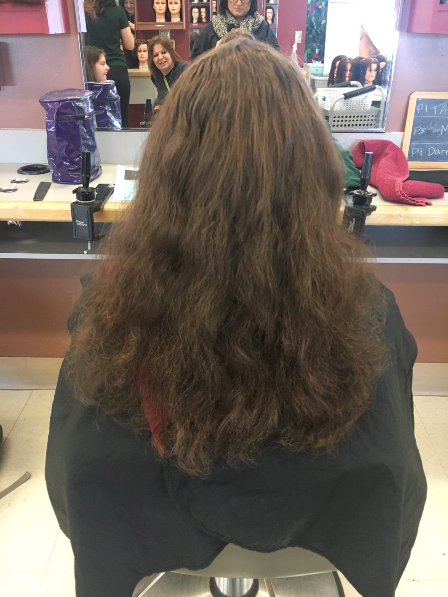 SPHDrama's tweet photo. Our drama program takes character development VERY seriously!#ReverendShaw’s character is really starting to come to life. #byebyelusciouslocks #helloShaw #tbcdsb #Footloose @DeCiccoMusic https://t.co/sH6cD5zt69