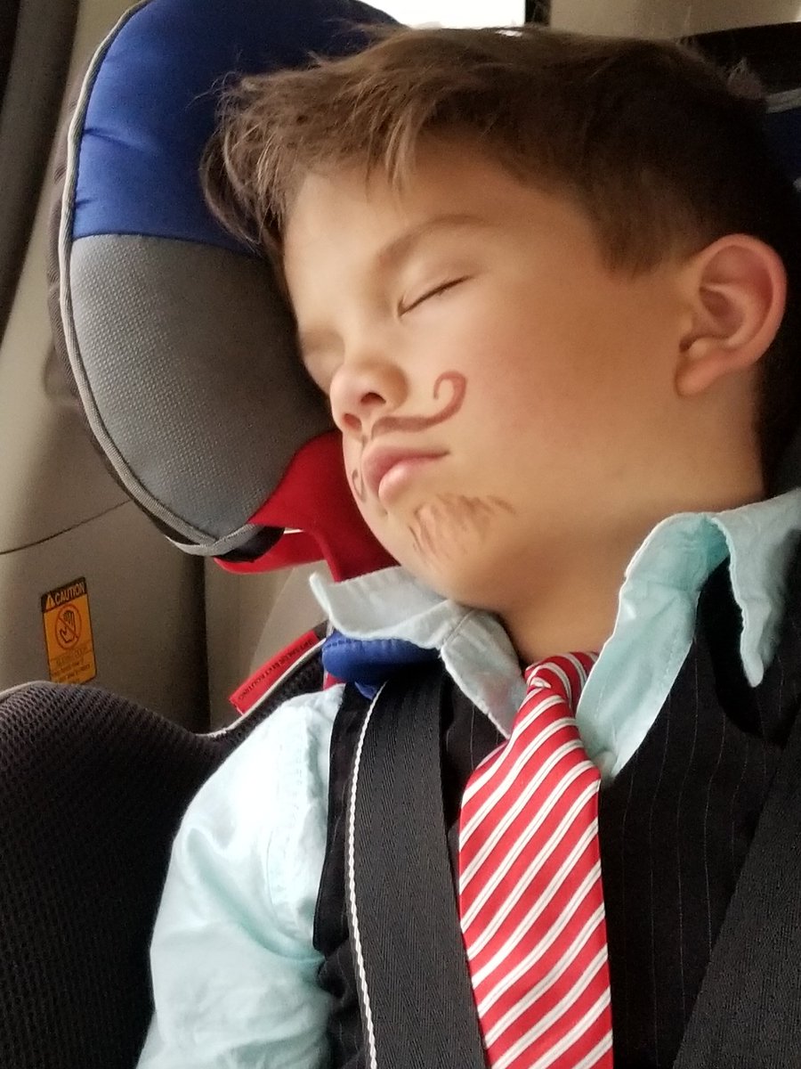 MeganPeppers's tweet photo. One tired little 100 year old man @LeopardsLead
#CISDinspires
#CISDcreates
#TAEA
#Leopardstweet
#LeopardsLearn
#conroefinearts
#LeopardsLead https://t.co/OdXIzg2UWV