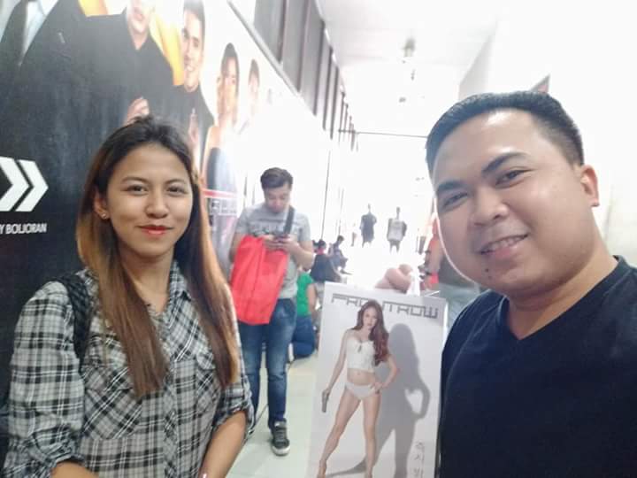 jayrborbz's tweet photo. I got my cheques & product of frontrow. For delivery sa nag order sa akin. If interested po kayo maging member ng frontrow. Kindly DM na lang po ako :)
#IloveFrontrow https://t.co/h7ssF8qy7D