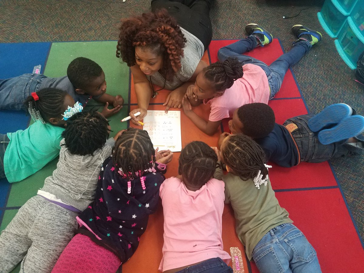 NorthAiken's tweet image. Mrs.Wright, 5K teacher, engages her students in purposeful writing! #learningisaprocess @NorthAiken