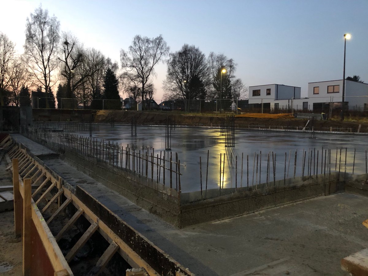 Eerst vloerplaat kelder blok B voor CBO Dilbeek klaar <a href="/Durabrik/">Durabrik</a>. Laat de wanden maar komen #hetgaatvooruit