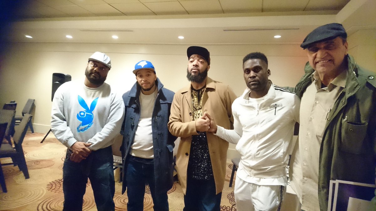 ZeroGunViolence's tweet photo. Thanks @180ChangeStreet for organizing the PURPLE symposium today and engaging the youth in meaning discussions with some key leaders who want to make a positive difference for them @Iamdannystone @ddonkor1 @theonlyernie @alldaysfa @AlexandraParkCC @chubbyboodah @JAYDAHMANN https://t.co/Y5f4WNXEb8