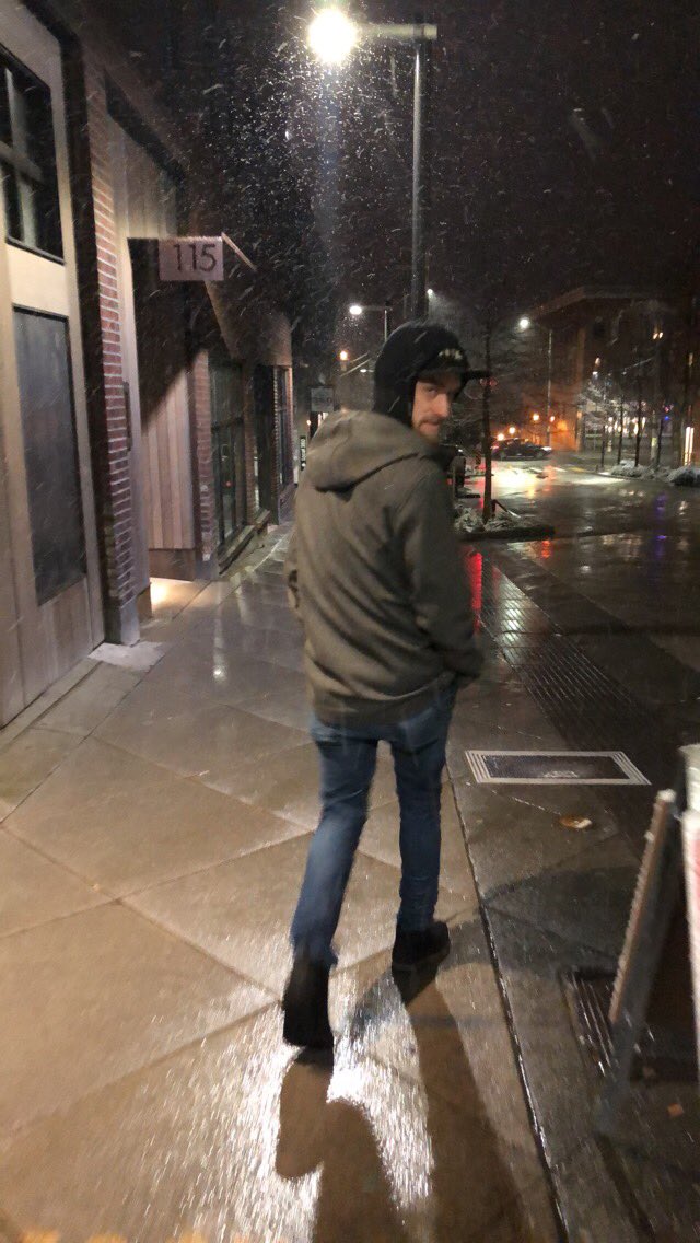 kittyyloaf's tweet photo. #poshAF @StDxJwillnuhh https://t.co/fL6rqN49Pd