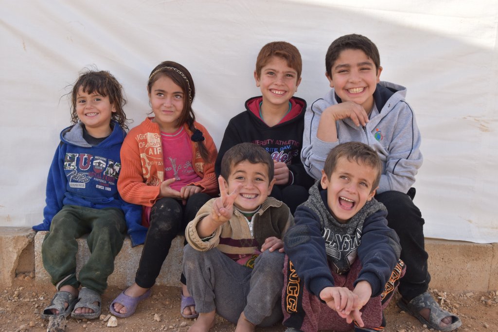 theroad_media's tweet photo. Smile.

Smile to sow hope in your family. Don’t let the despair lead you to hide the features of your face. Life will end with its goodness and sadness. Don’t grieve for what happened.
 
Details: https://t.co/UlVZgSWz6Y

#syrianrefugees #ZaatariCamp #Jordan #Syria #Smile #hope https://t.co/DKvje5mV1U
