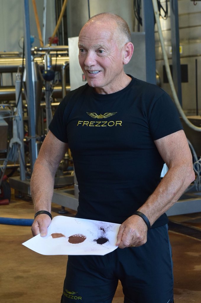 TakeFrezzor's tweet photo. The FREZZOR Difference

We work hand-in-hand with our dedicated New Zealand suppliers and carefully hand-pick the uniquely anti-oxidant rich New Zealand grown ingredients.
https://t.co/NAC6G3K1Us https://t.co/Rkg04acZ57