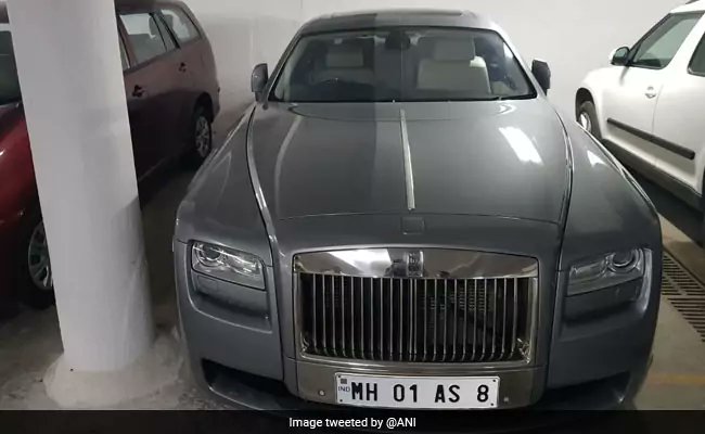 ndtv's tweet image. Rolls Royce, Porche among 9 luxury cars of Nirav Modi and Choksi, seized ndtv.com/india-news/nir…

#NiravModi #PNBScam