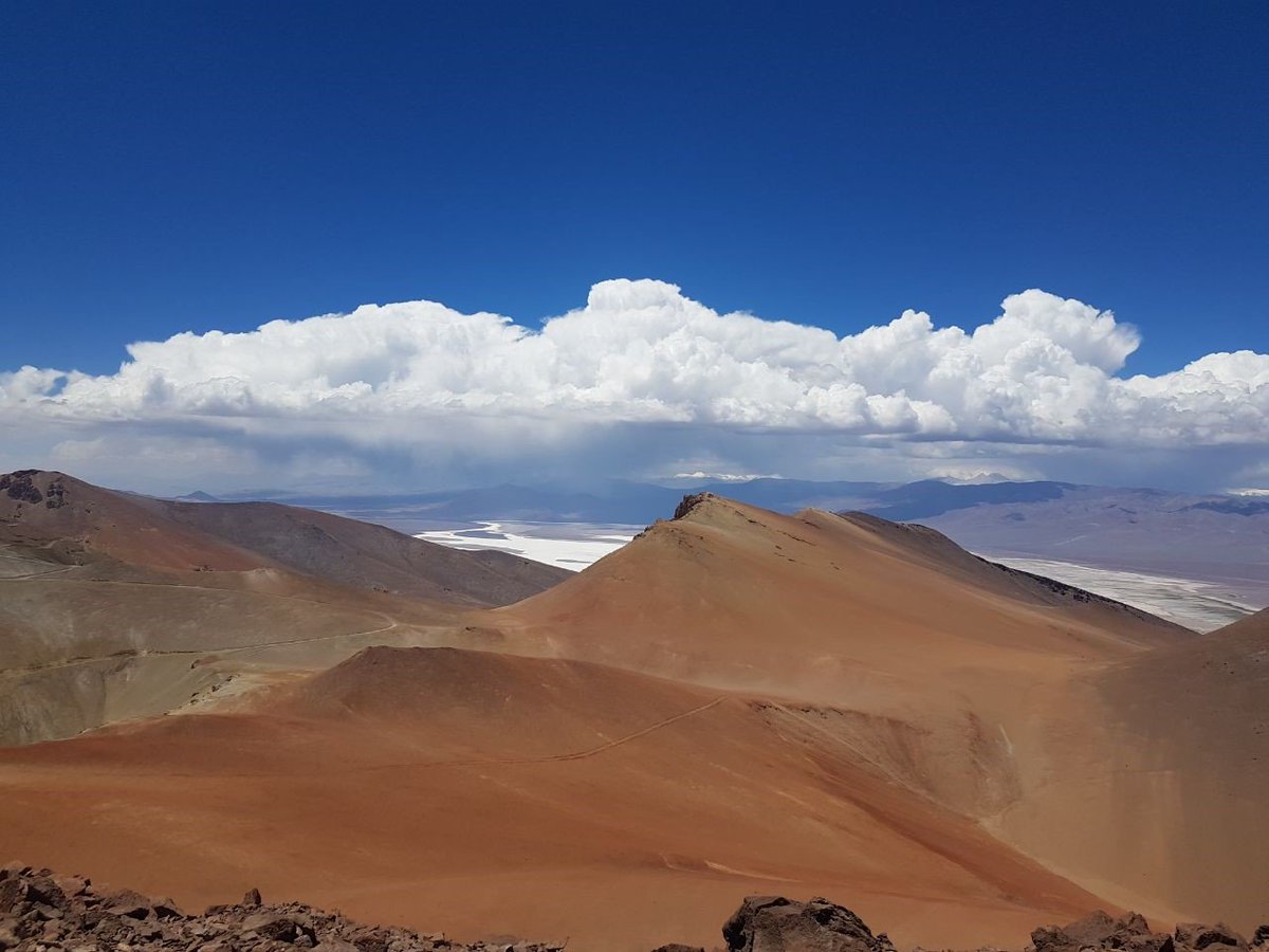make_numbers6's tweet photo. Update from Iain Buchan before the big summit! #Ojosdelsalado #numberscount
Listen to his update here: 
https://t.co/sivLRw8kbt https://t.co/PcHeHRgzQM