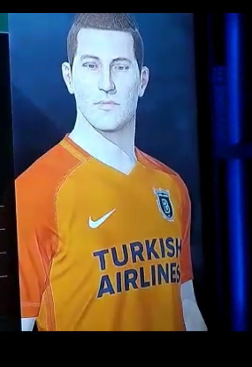 a_l_b_e_r__9's tweet photo. NUNCA O CASI NUNCA DIGO NADA XA NO MOLESTAR A NADIE, XO ESTO EMPIEZA A SER PREOCUPANTE. EN SERIO A ESTAS ALTURAS CON LO Q LA COMUNIDAD OS QUIERE... OS ESTAIS RIENDO DE NOSOTROS??? @officialpes @KONAMI_ES @PESlatam @robbyearon @Adam_Bhatti https://t.co/wPJP7De7hN