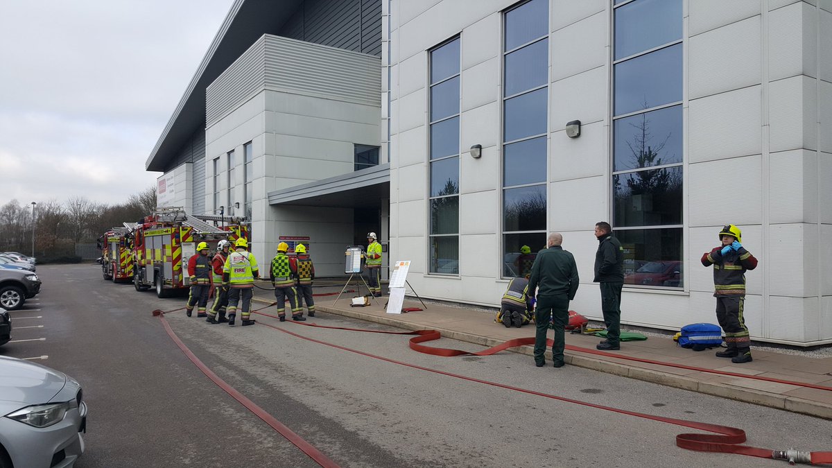 Great interoperability between fire crews from Ashfield, Alfreton, Hucknall and colleagues from EMAS to resolve "Exercise Emma" testing Breathing Apparatus and Incident Command.  Thank you for accommodating us Eurocell.
<a href="/nottsfire/">Nottinghamshire Fire and Rescue Service</a> <a href="/DerbyshireFRS/">Derbyshire Fire & Rescue Service</a> <a href="/EMASNHSTrust/">East Midlands Ambulance Service NHS Trust</a>