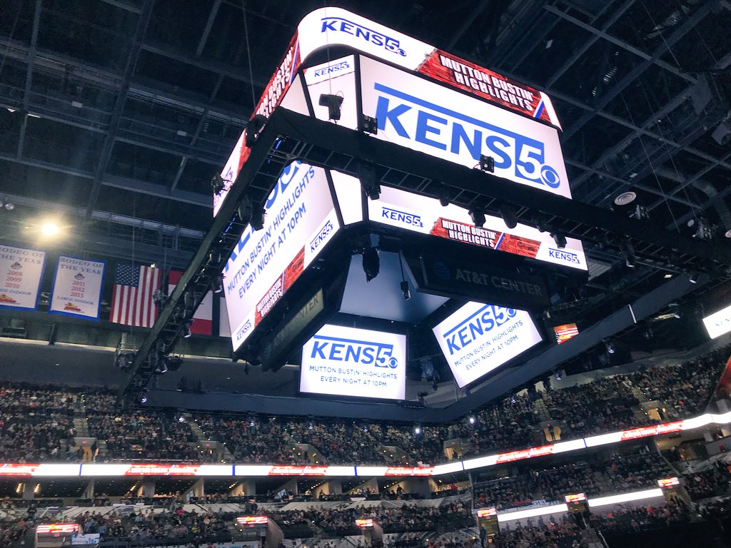 JackAcostaKENS5's tweet image. Thankful I got to cover @SanAntonioRodeo with my @KENS5 team - already looking forward to doing it again in 2019. #kens5eyewitness @barrydavistv @PaulMireles @MHurstKENS5 @TomCury @CharlieKENS5 @HenryRamosTV @JoeKENS5