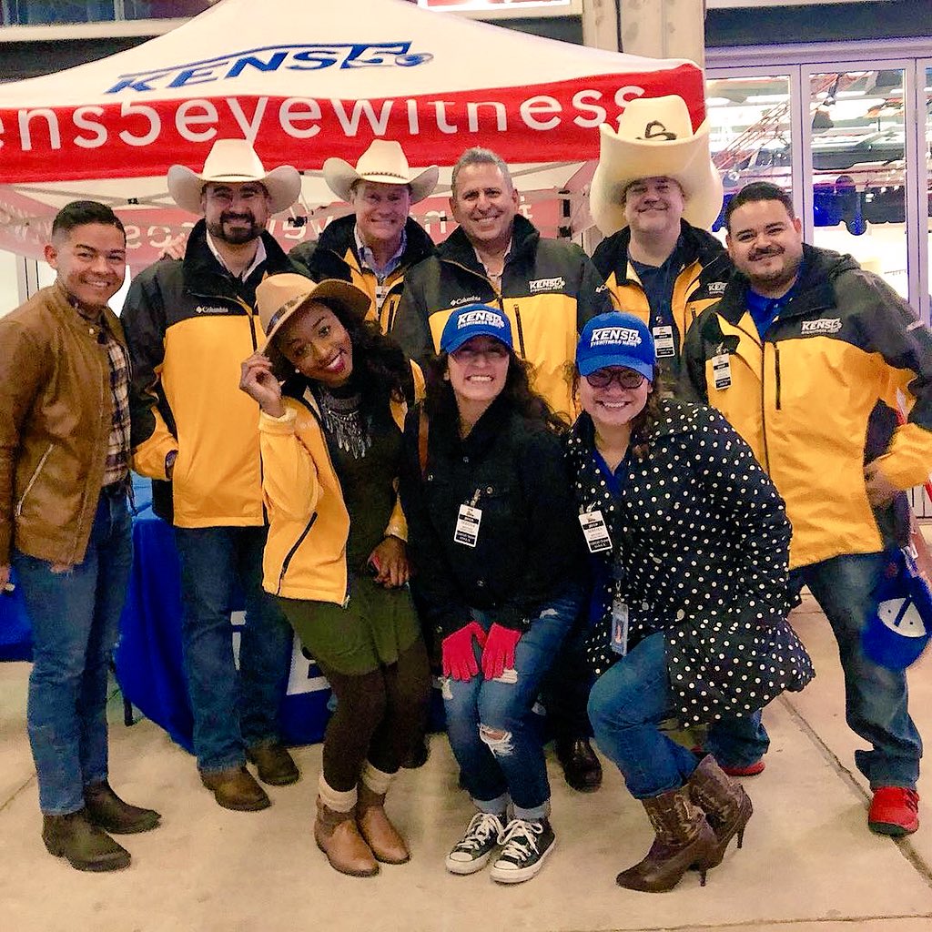 JackAcostaKENS5's tweet image. Thankful I got to cover @SanAntonioRodeo with my @KENS5 team - already looking forward to doing it again in 2019. #kens5eyewitness @barrydavistv @PaulMireles @MHurstKENS5 @TomCury @CharlieKENS5 @HenryRamosTV @JoeKENS5